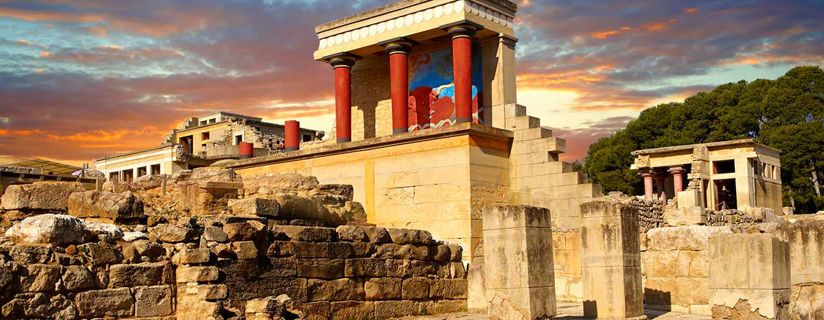 Současná podoba paláce Knossos (částečně obnoveno)